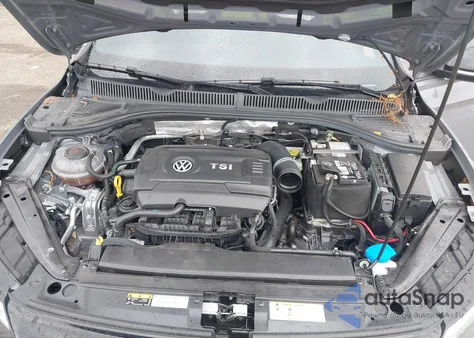 2024 Volkswagen Jetta Gli 40Th Anniversary Edition z USA, uszkodzony, nr VIN 3VW9T7BU7RM003590